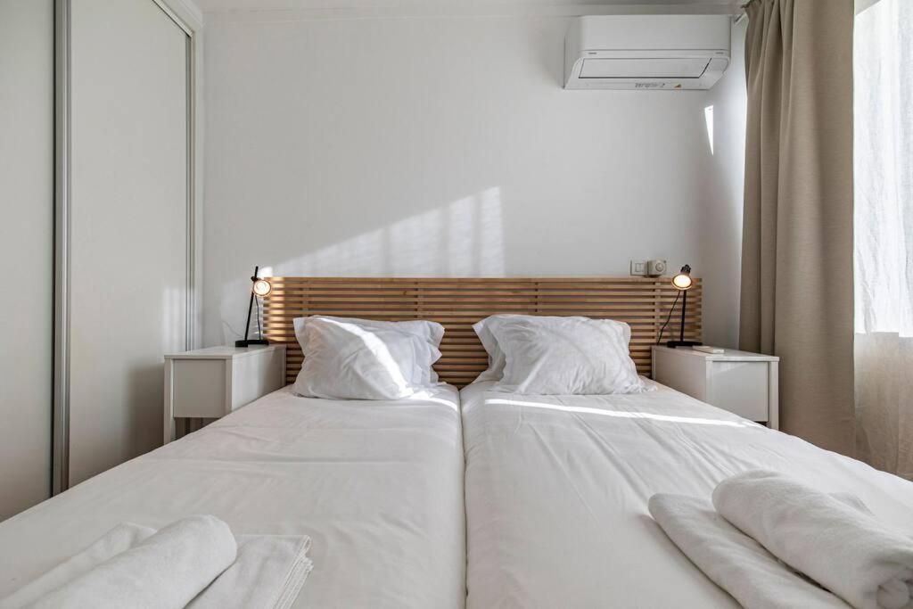 Appartement Downtown 2-bedroom W/terrace *